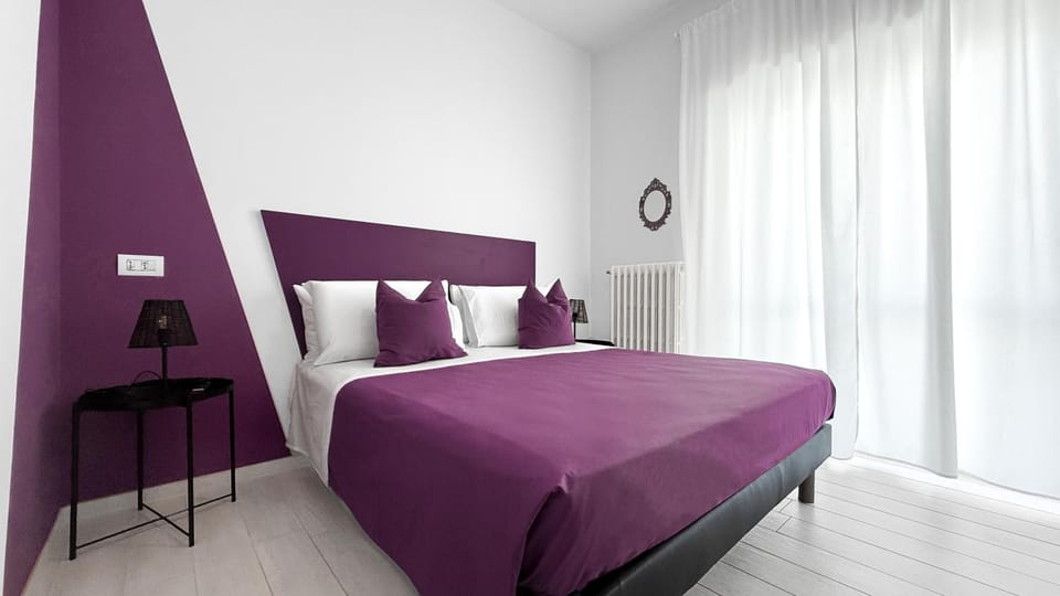 Bedroom, air conditioner, air conditioner