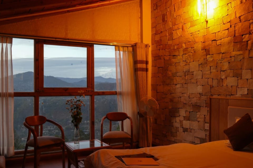 Bed, Natural landscape, Photo of the whole room, Bedroom, Mountain view