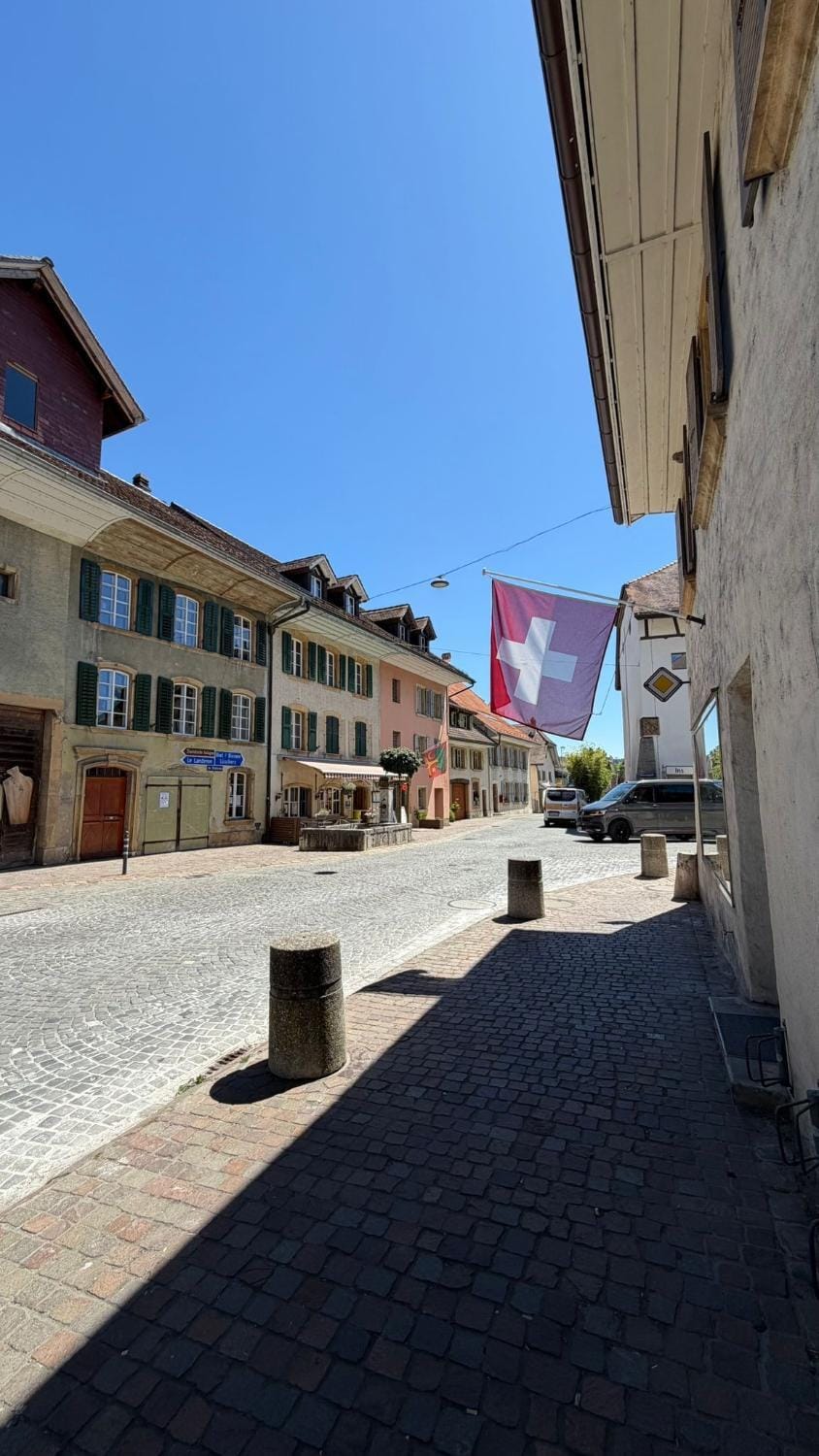 Oumaya Apartment in Canton of Bern (Region)