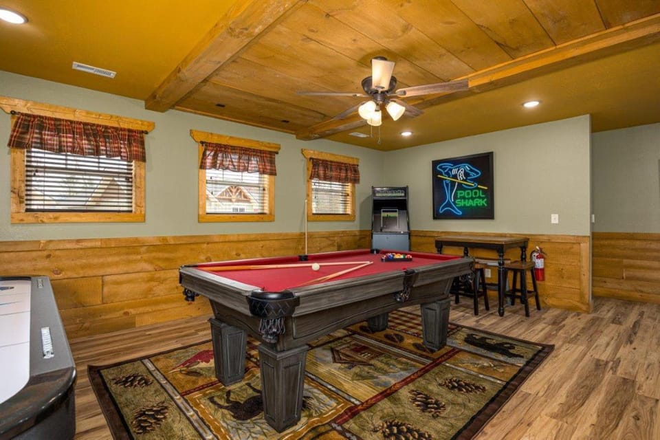 A Time for Us Chalet in Gatlinburg