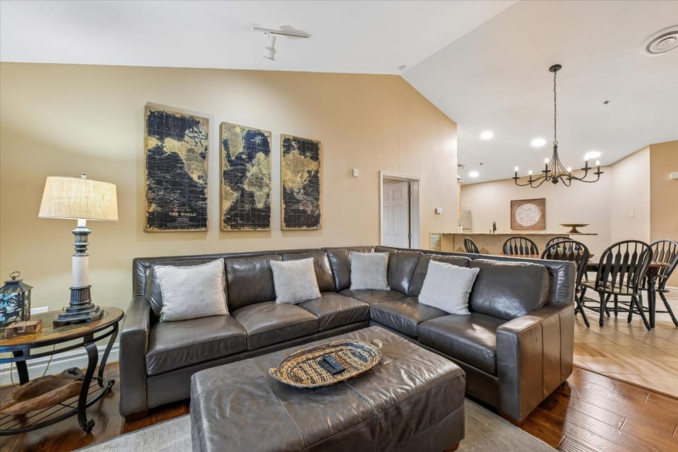 Living room, Dining area, furniture