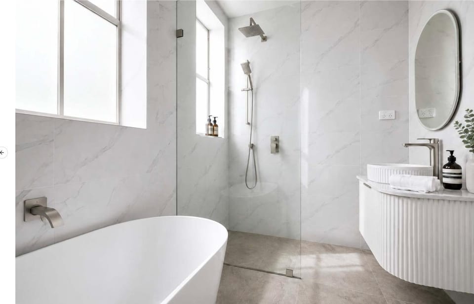Shower, Toilet, Bathroom, Bath, towels
