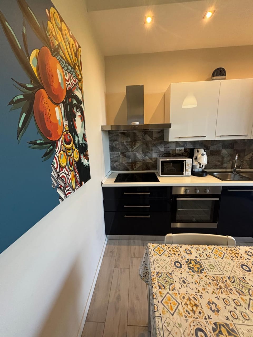 Kitchen or kitchenette, oven, stove
