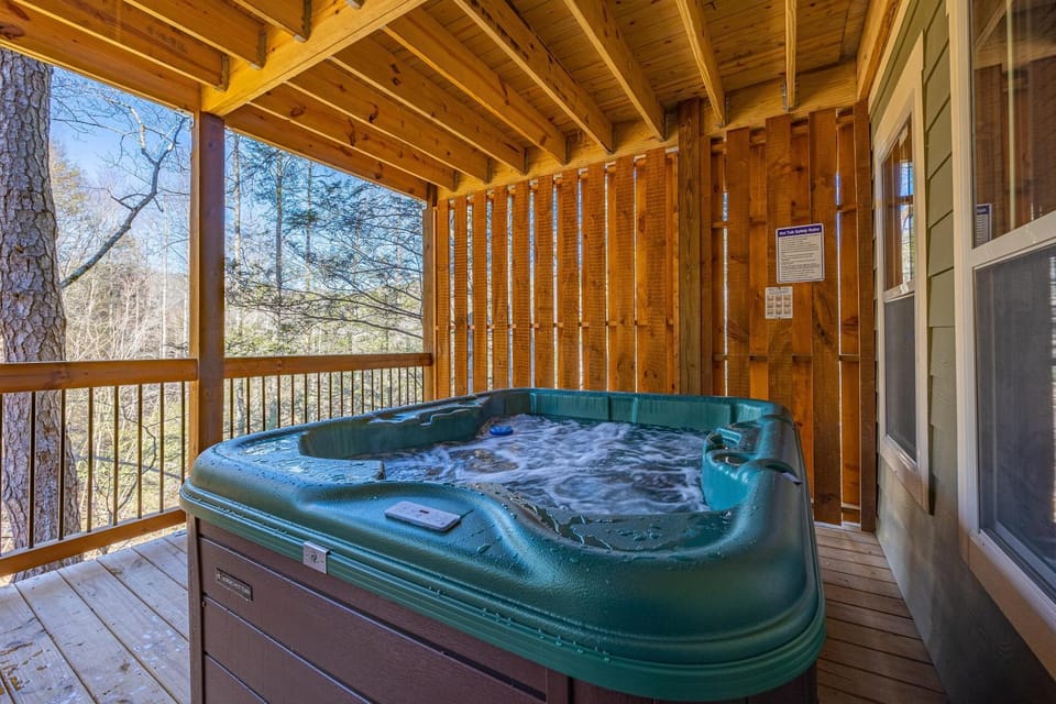 Fireside Retreat Chalet in Gatlinburg