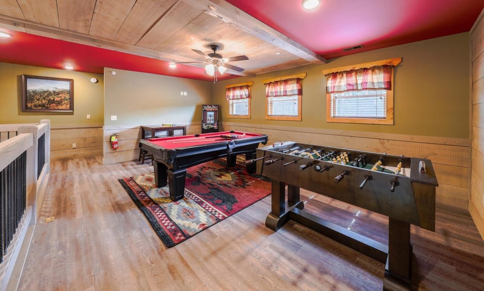 Lap of Luxury Chalet in Gatlinburg