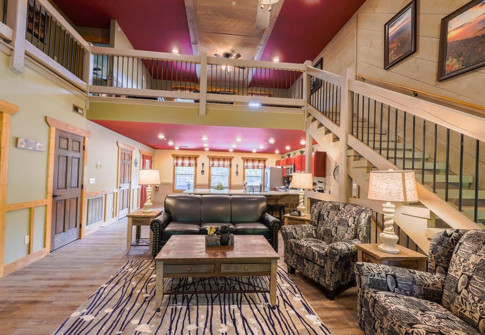Lap of Luxury Chalet in Gatlinburg