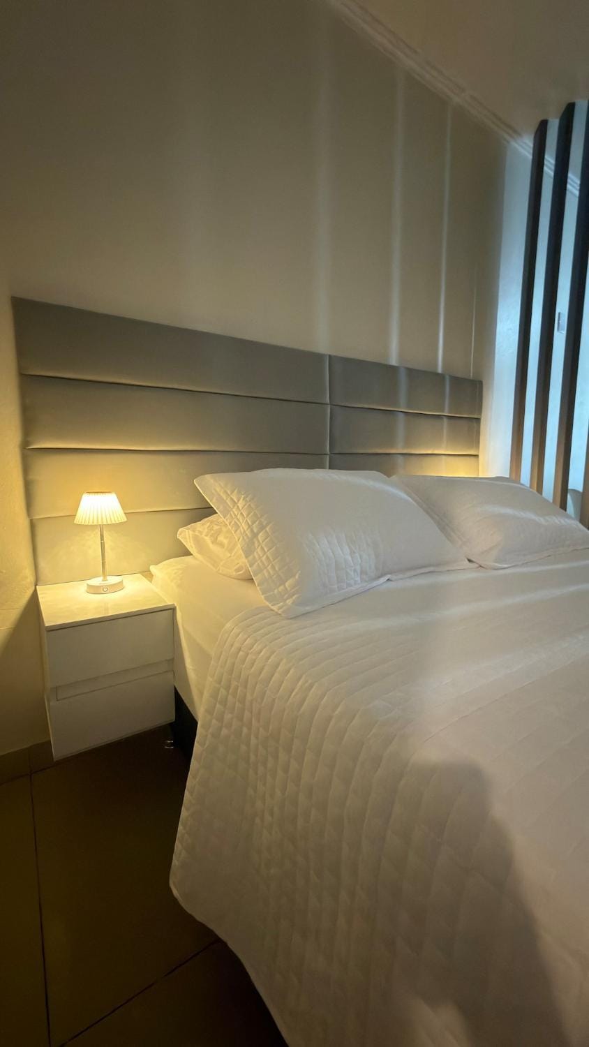 Apartamento Studio Térreo no Centro com Ar Condicionado e Garagem Apartment in Tramandaí