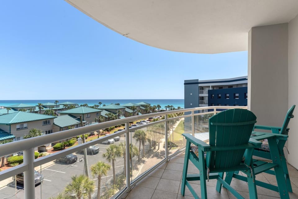 Destin West Studio Villa 501 - Amazing Ocean Views Apartment in Okaloosa Island