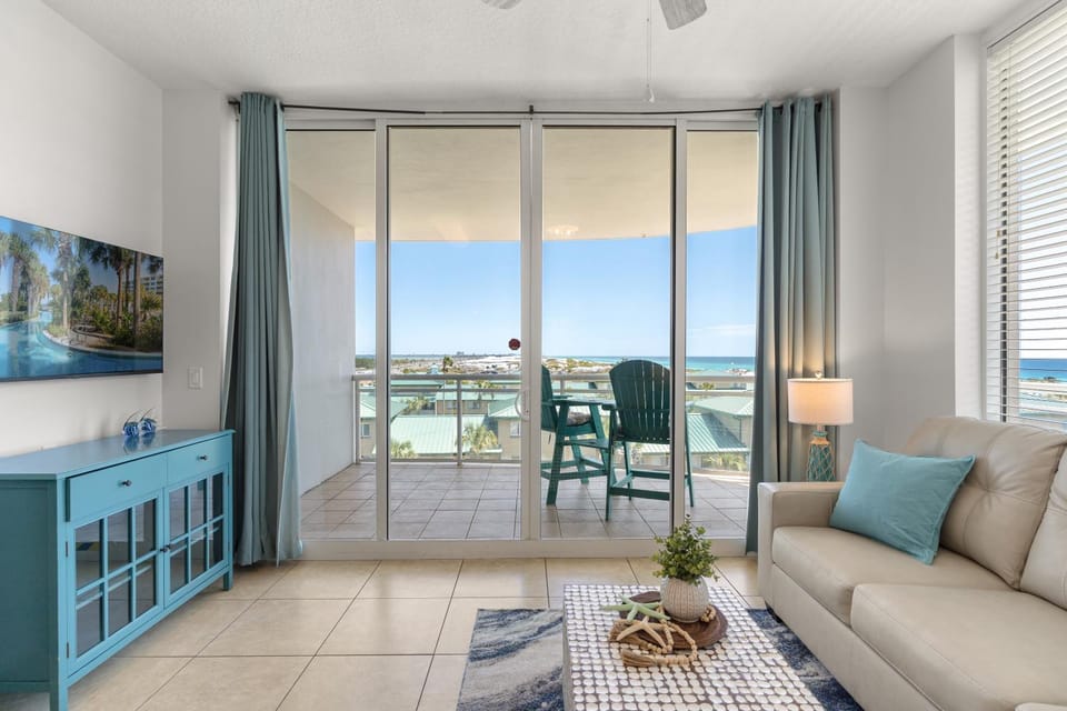 Destin West Studio Villa 501 - Amazing Ocean Views Apartment in Okaloosa Island