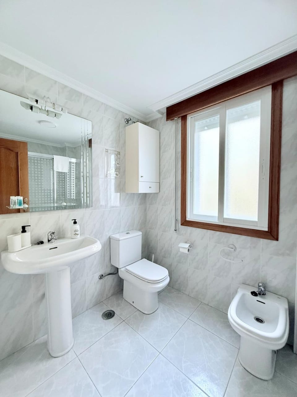 Bathroom, Bath