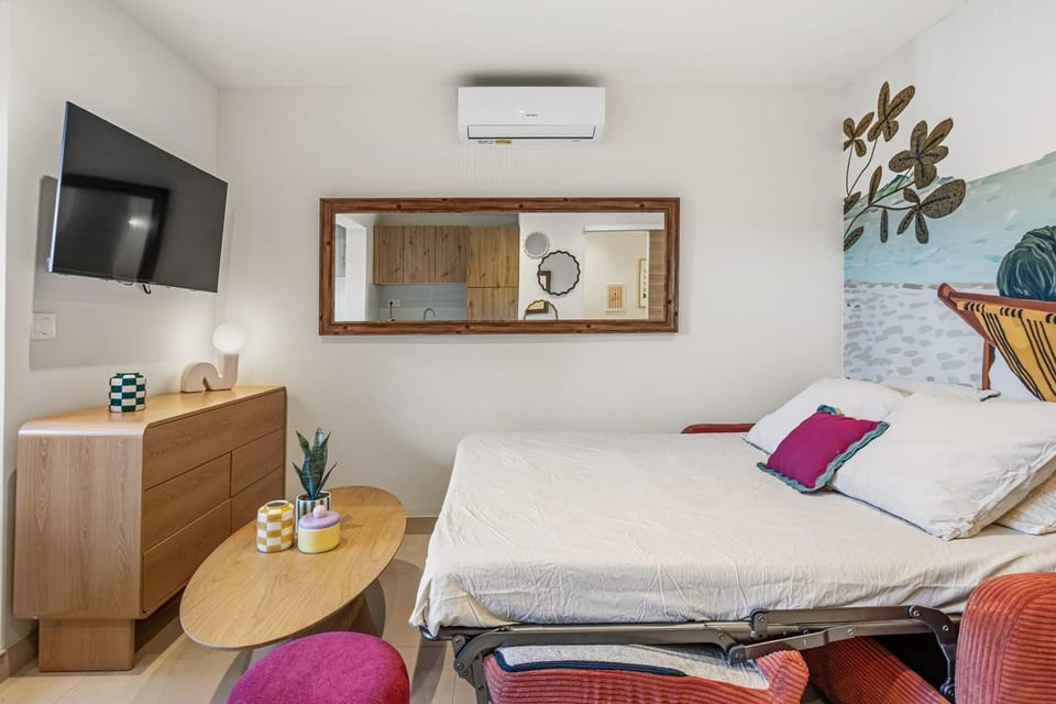 The Sweet Escape Close to Naturist Village & Tennis Center House in Agde