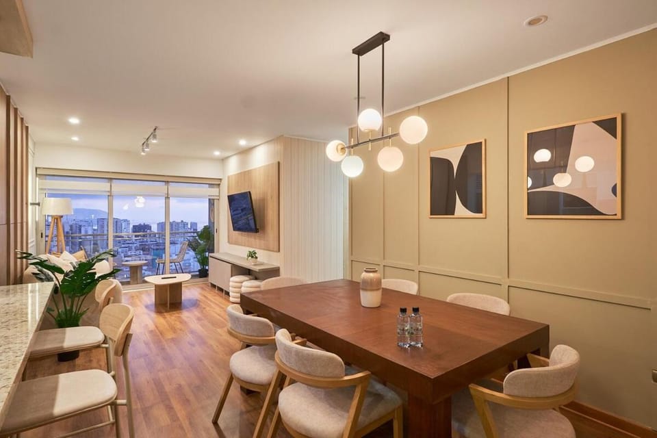 TV and multimedia, Living room, Dining area