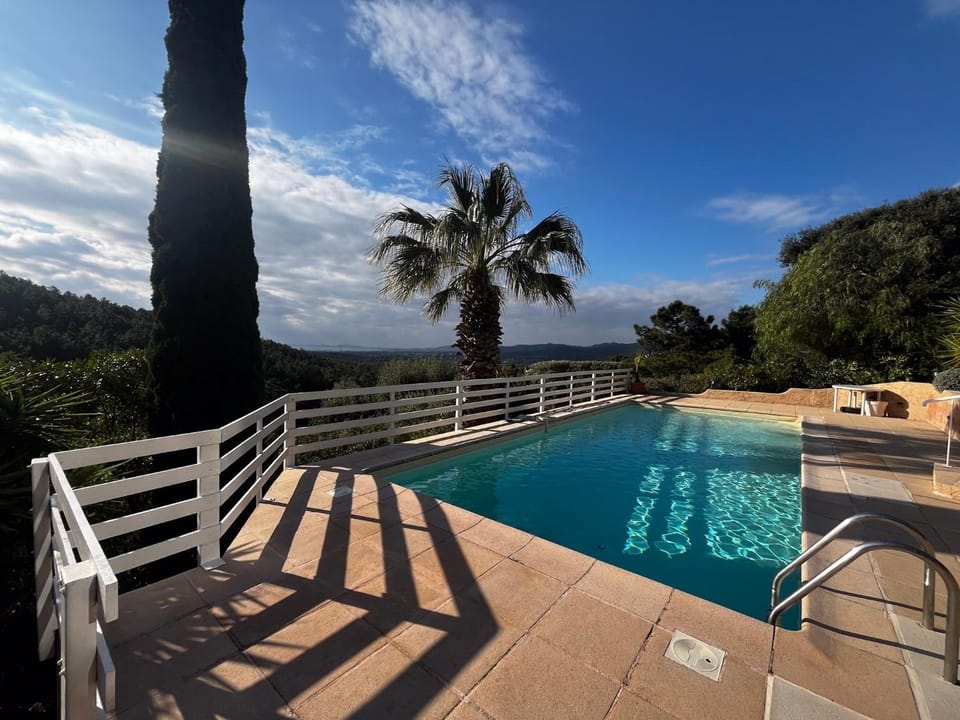 Natural landscape, Balcony/Terrace, Mountain view, Swimming pool, Swimming pool, sunbed