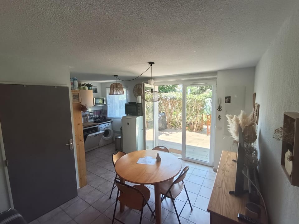 Lou Roucas House in Aubais