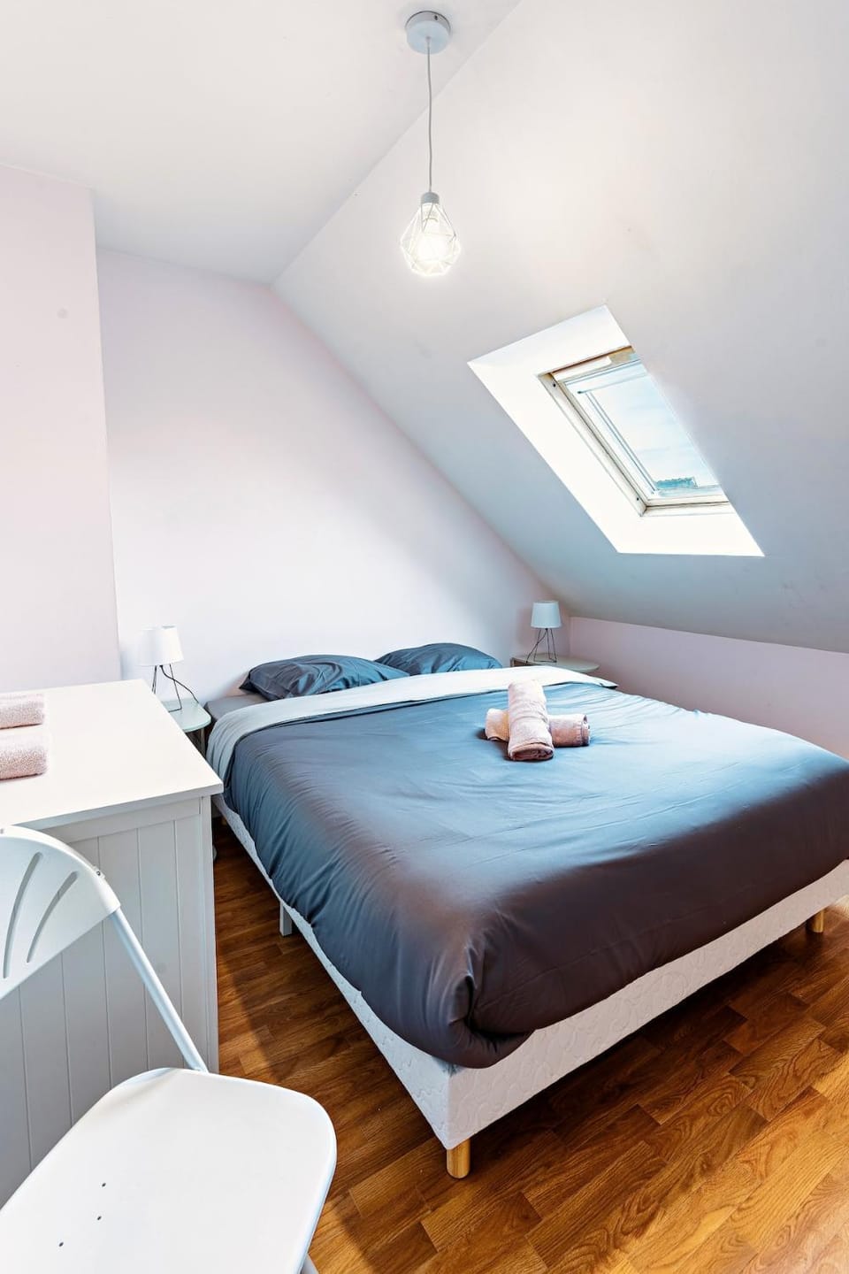 Bed, Bedroom, storage
