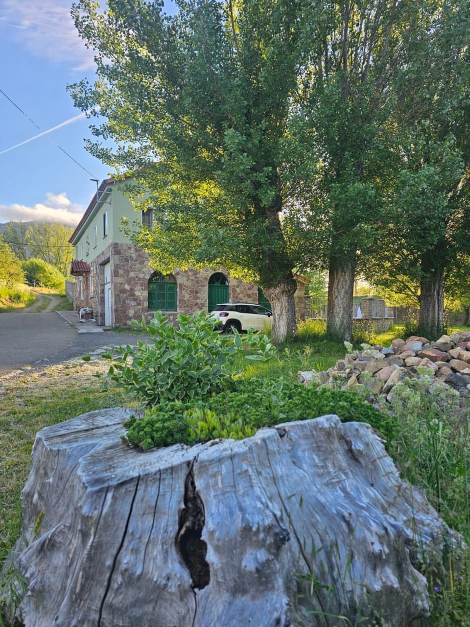 Property building, Natural landscape