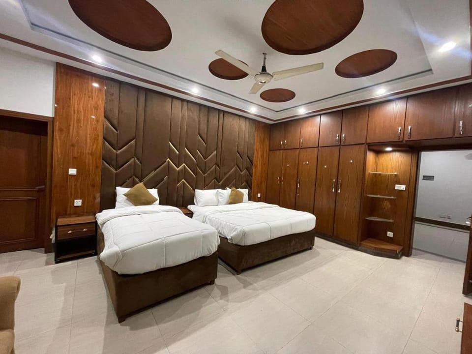 Bed, Bedroom, wardrobe