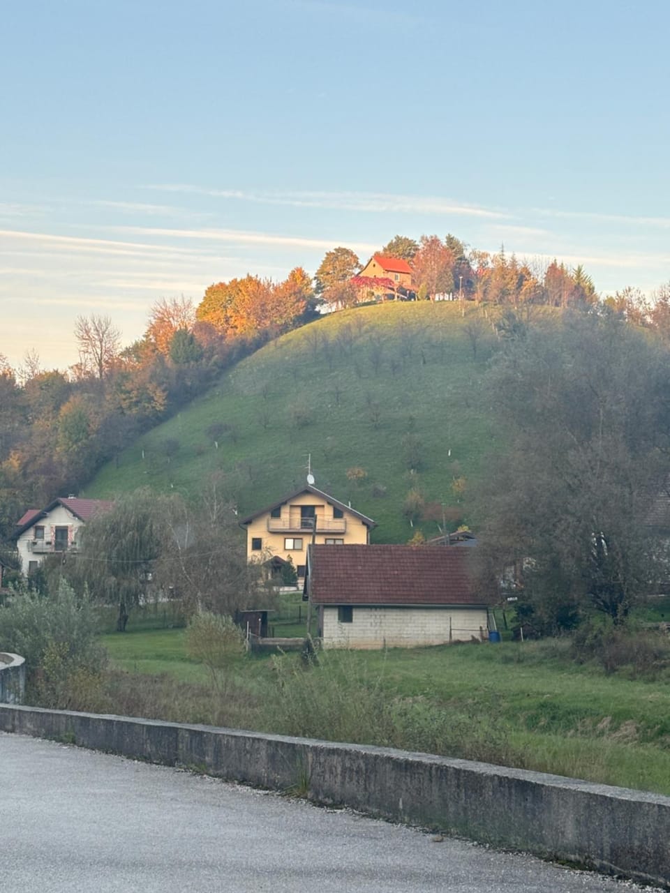 Hill house House in Slovenia