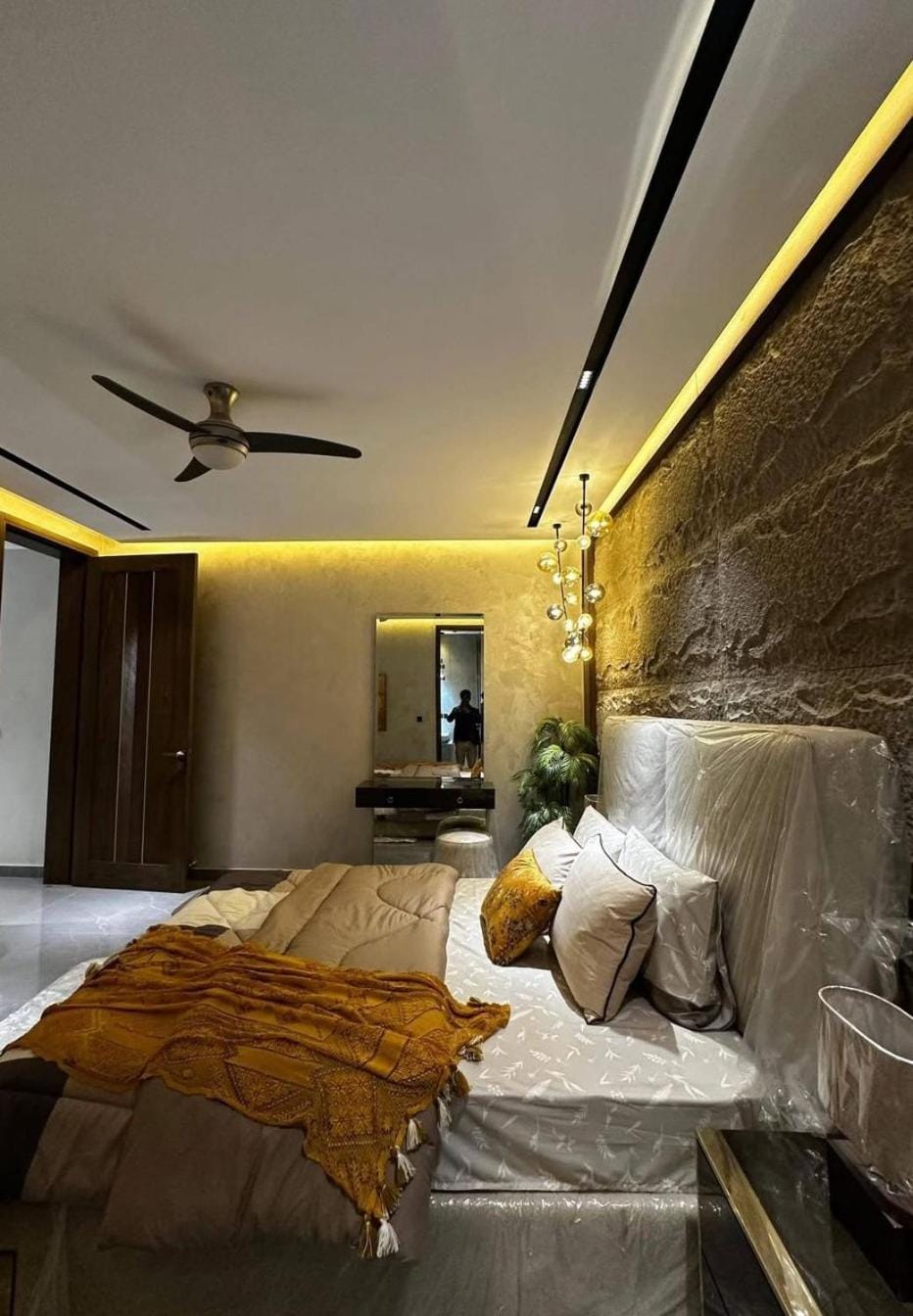 Bed, Bedroom