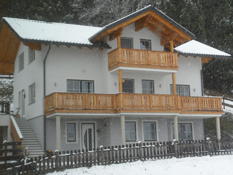 Day, Winter, Autumn, On site