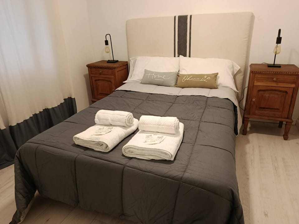 RETIRO, Av Carlos Pellegrini y Santa Fe, Cómodo y silencioso Apartment in Buenos Aires
