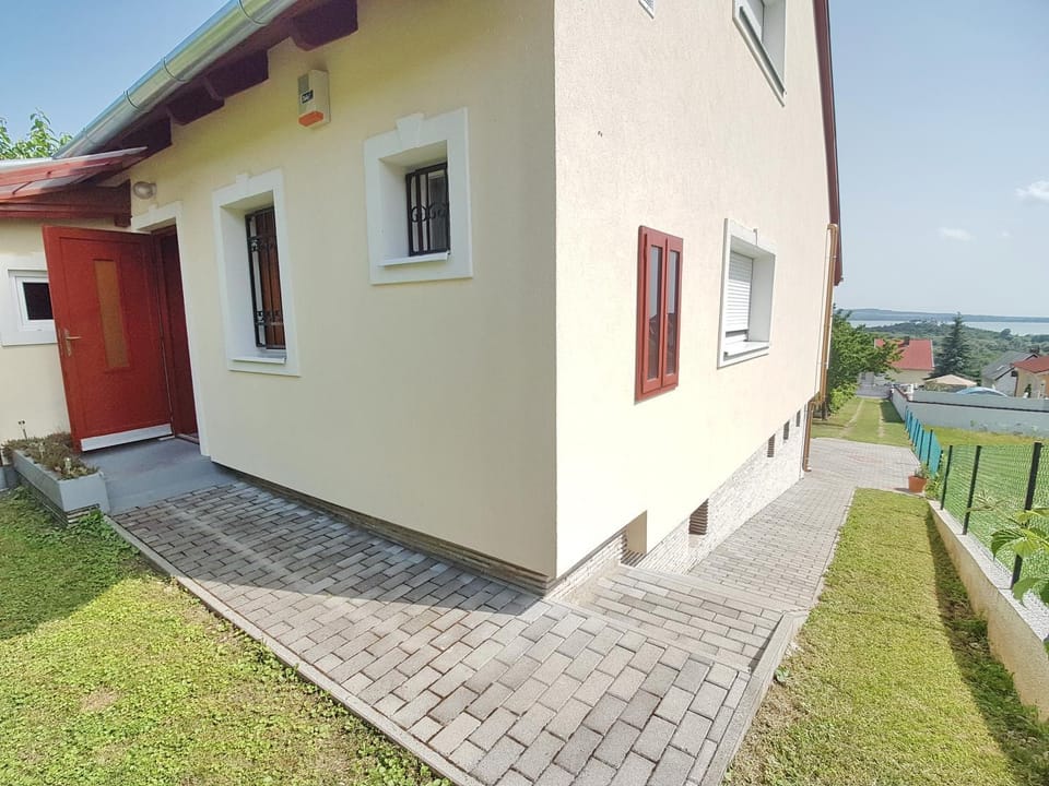 No 100 Andras holiday home with everlasting panoramic view in a quiet area House in Hungary