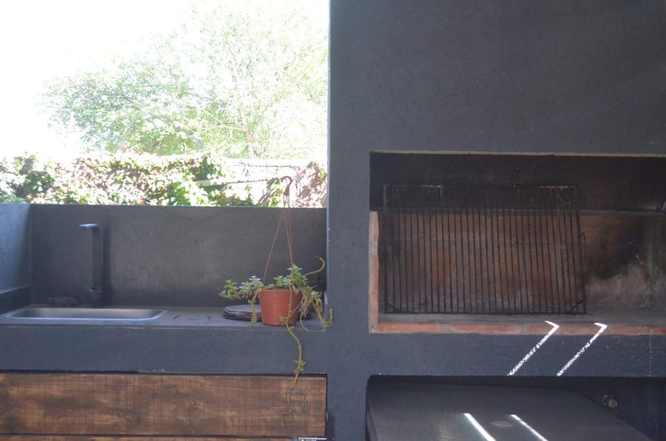 Vivisierrras, Villa Carlos Paz, Cabaña con pileta privada, dos cuadras costanera Apartment in Villa Carlos Paz