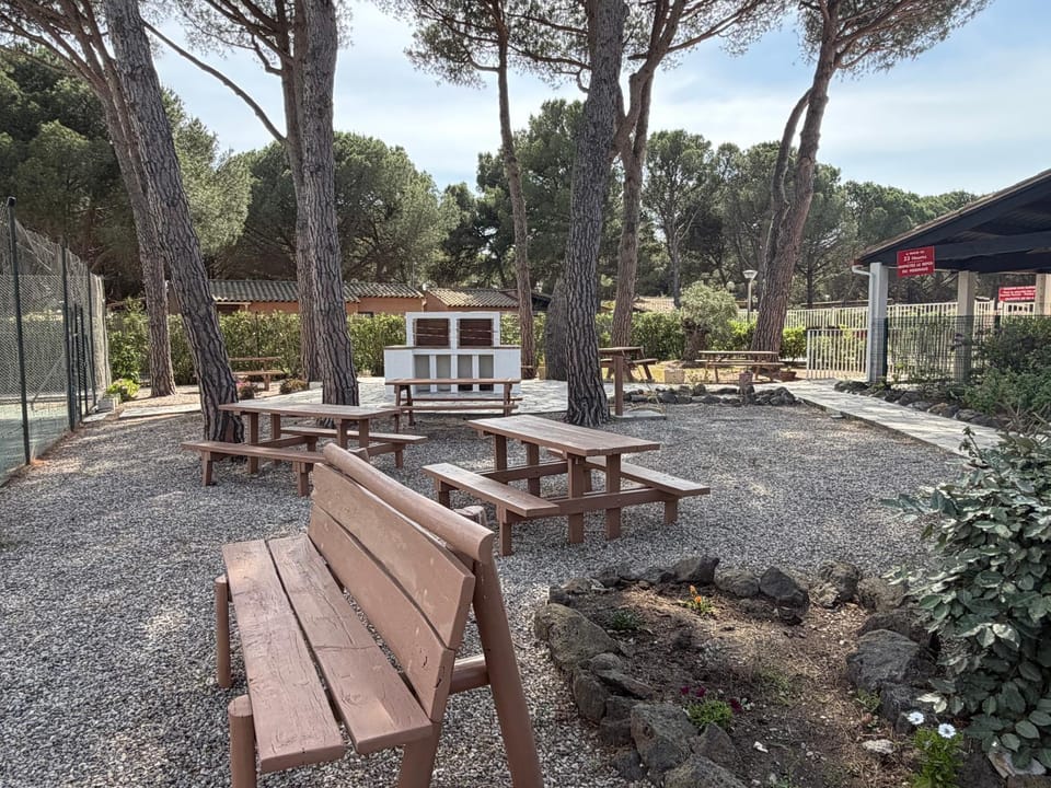 Résidence IPANEMA avec piscine, terrain de tennis, table de ping pong Apartment in Agde