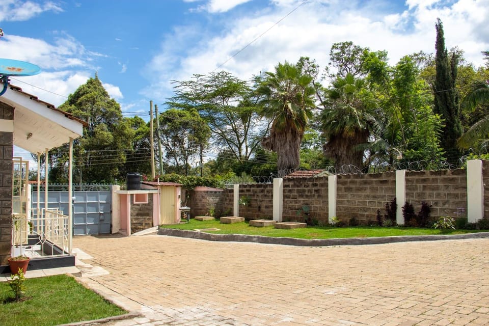 La Ville House Bed and Breakfast in Kenya