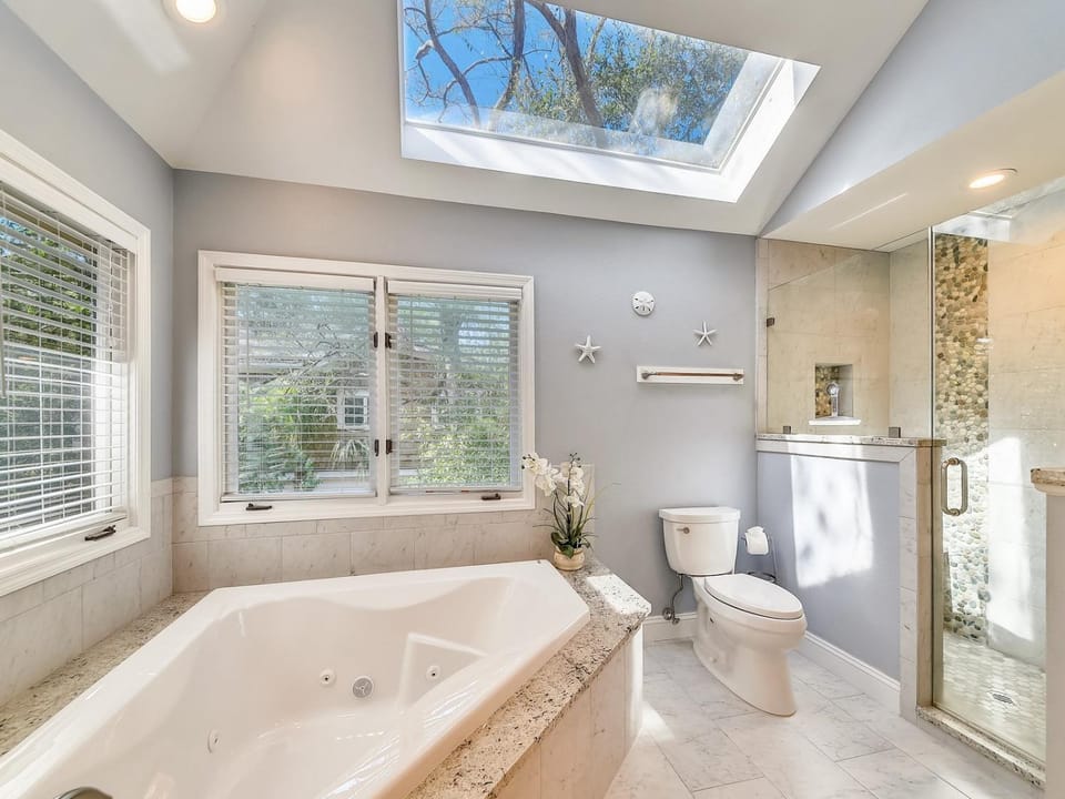 16 Sea Oak Lane House in South Forest Beach