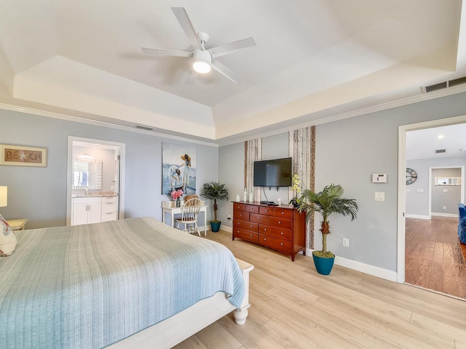 16 Sea Oak Lane House in South Forest Beach
