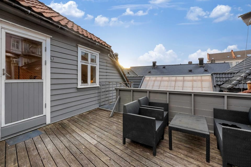 Roof Terrace 3BR - Unesco Bryggen and Floien Apartment in Bergen