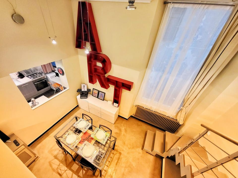 Bed, Living room, Photo of the whole room