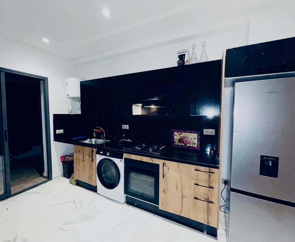 Magnifique appartement calme et de prestige de 108 m, 3 PISCINES, 2 min PLAGE, Le BEST pour vos vacances Apartment in Casablanca-Settat