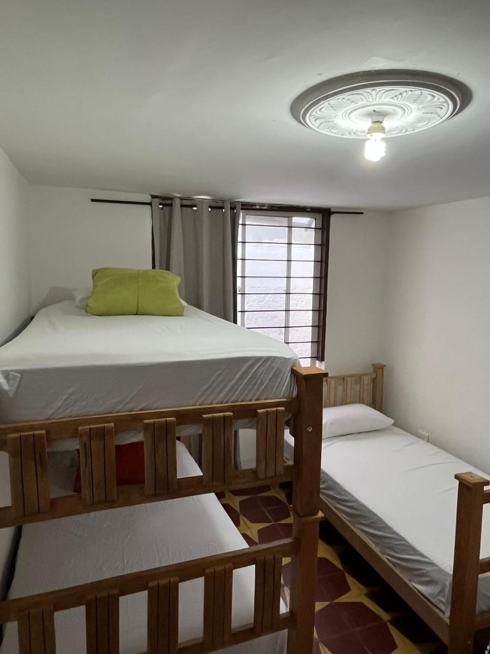 Cuartos en Gaira - Rodadero del Sur Hostel in Gaira
