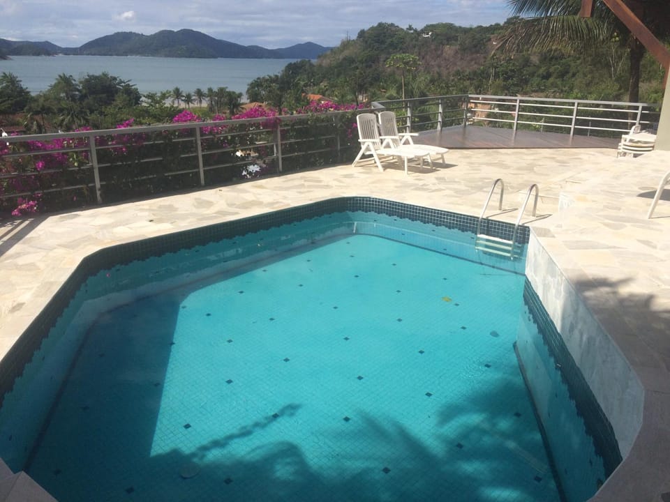 Garden, Swimming pool