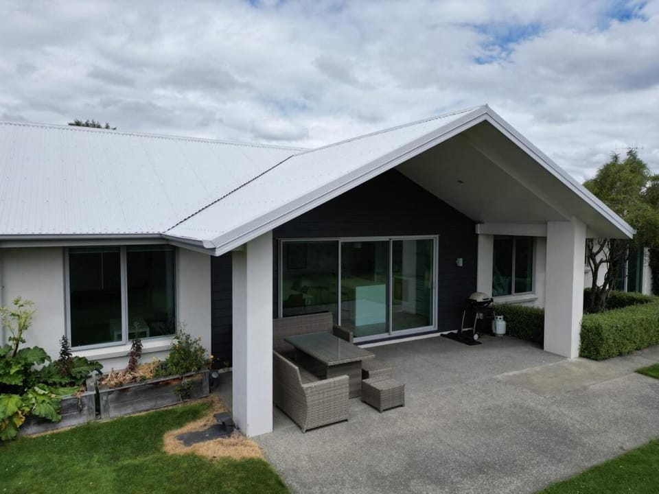 Sweet Serenity Te Anau House in Te Anau