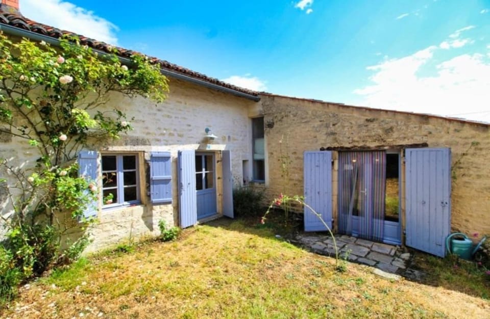 Property building, Garden, Garden