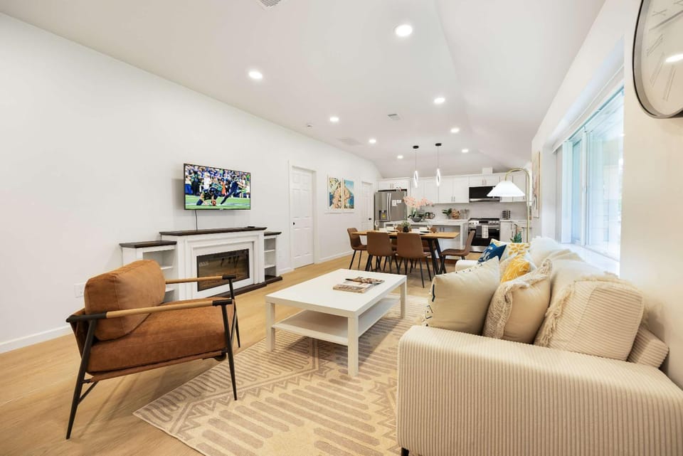 Single-Level 3BR Retreat Step-Free & Family Ready House in Shoreline
