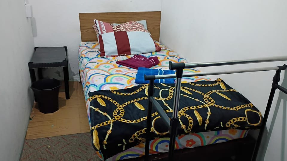 Hostal económico Capsule hotel in Morelia