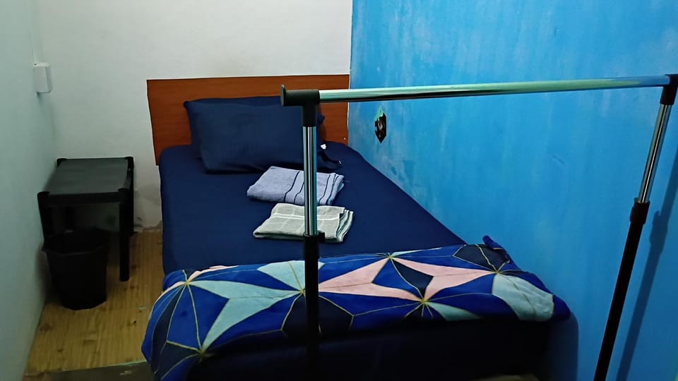 Hostal económico Capsule hotel in Morelia
