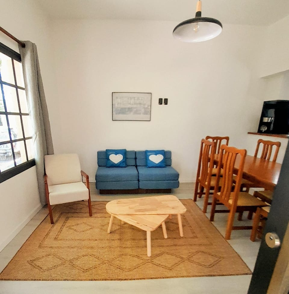 Casa cerca del Puerto, Centro y Barrio Histórico House in Uruguay