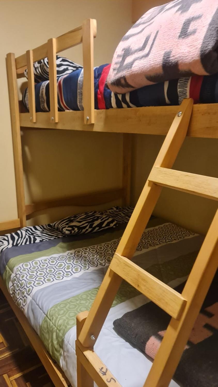 Bed, Bedroom, bunk bed