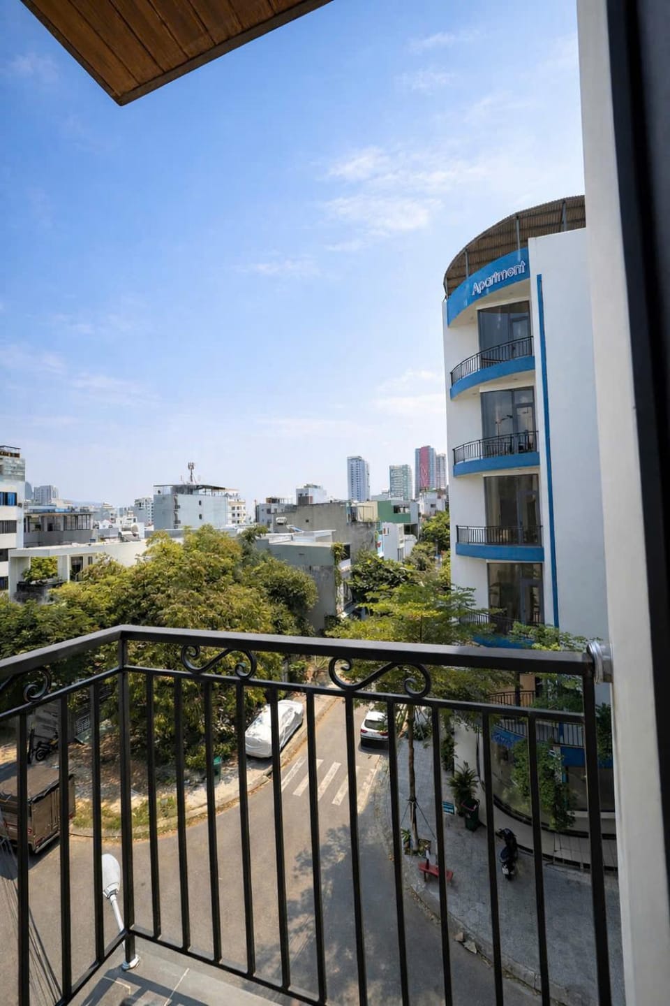 Day, Balcony/Terrace, City view