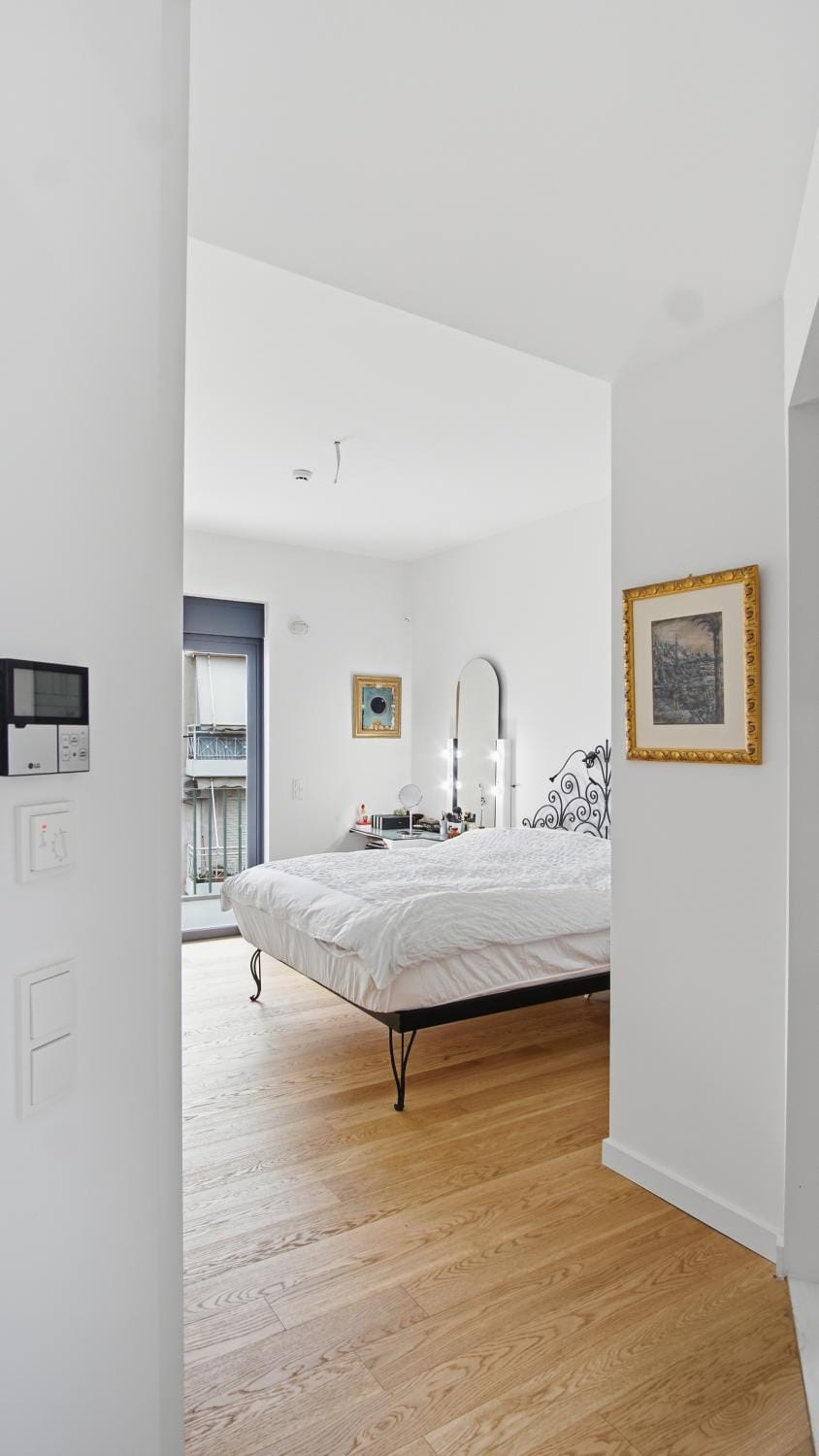 Your Sea View Loft-Elliniko Apartment in South Athens