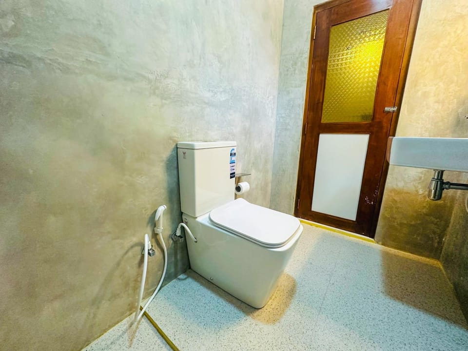 Toilet, Bathroom