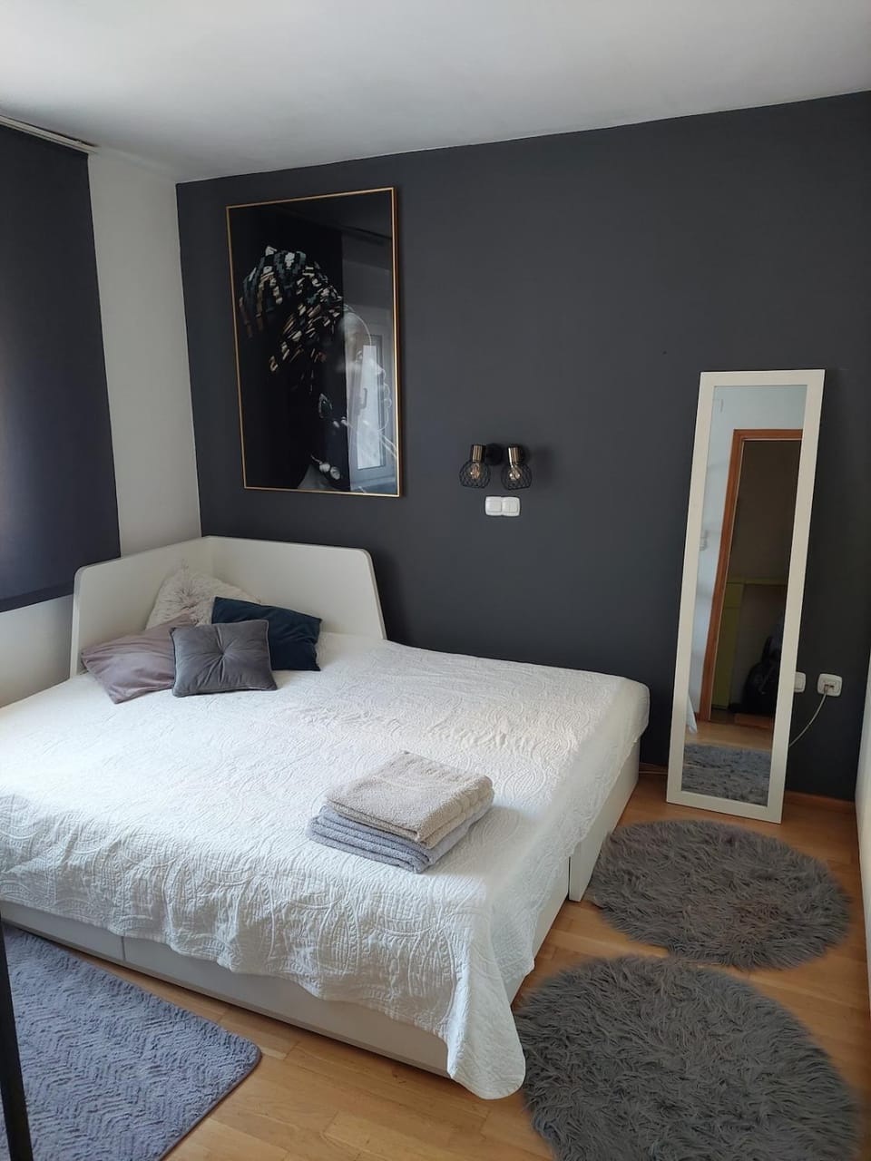 Apartment Issa -1min from the beach,free parking Apartment in Split-Dalmatia County