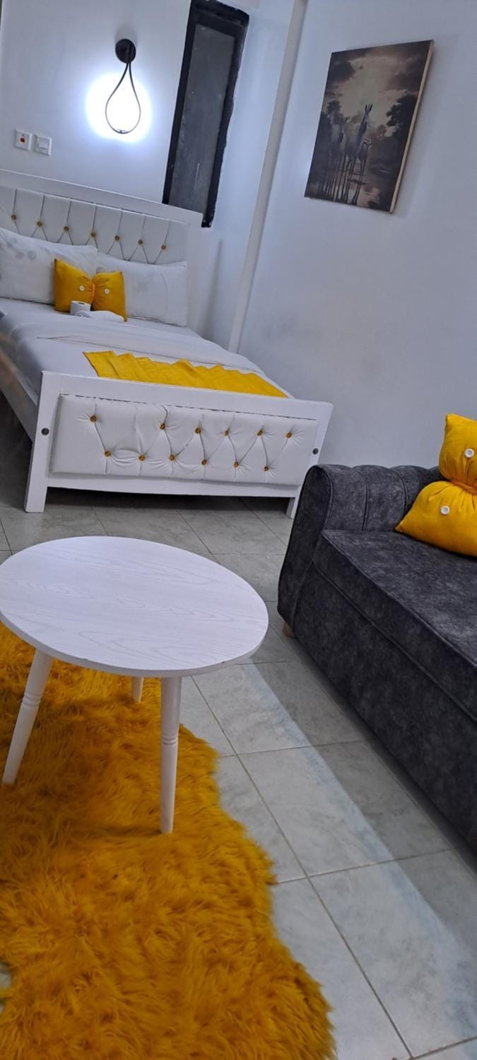 ALPHAROSE SUITES -TSAVO-ROYAL SUBURBS,Roysambu Hostel in Nairobi County
