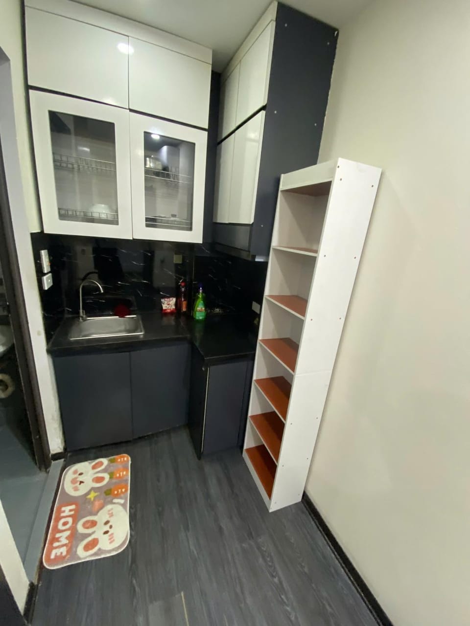 Amoureux Cầu Diễn Apartment in Laos
