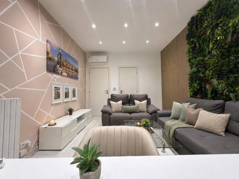 The Urban Lodge Apartment in Bari